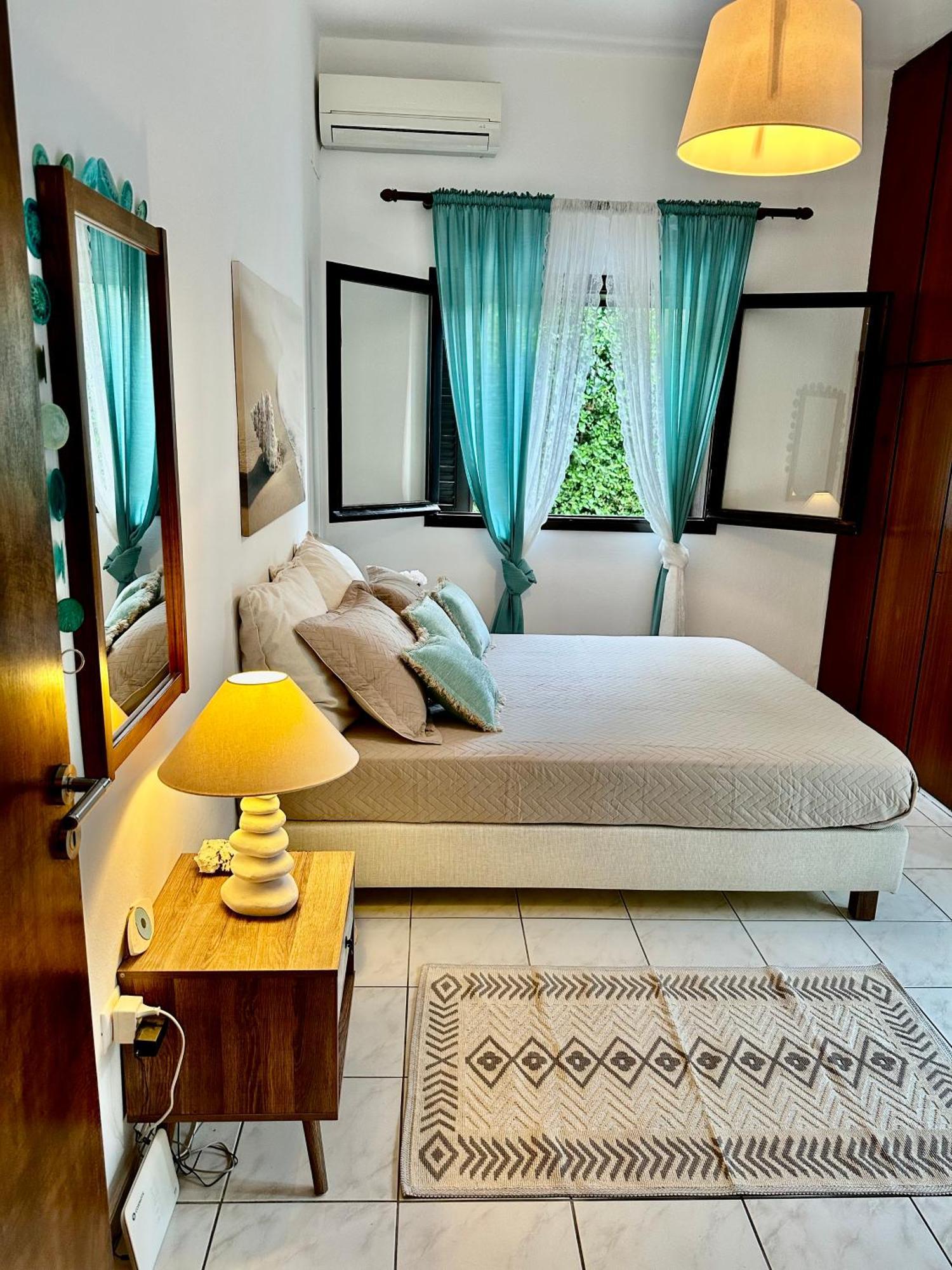 Eratous Seaside House Apartamento Varnavas Exterior foto